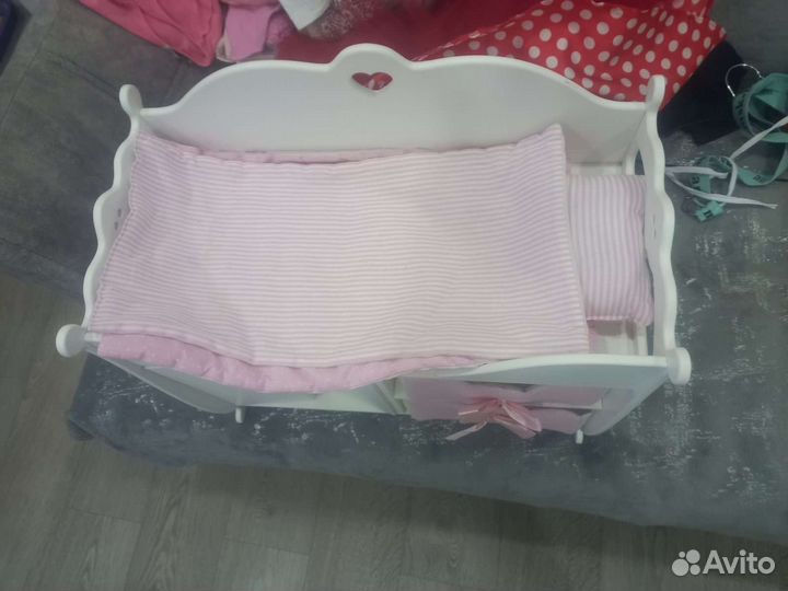 Кровать для кукол