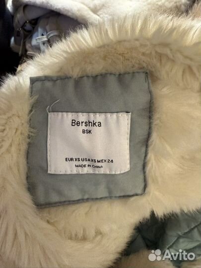 Парка женская зимняя Bershka