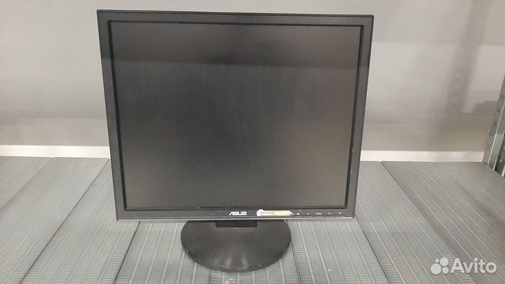 Мониторы ЖК 17