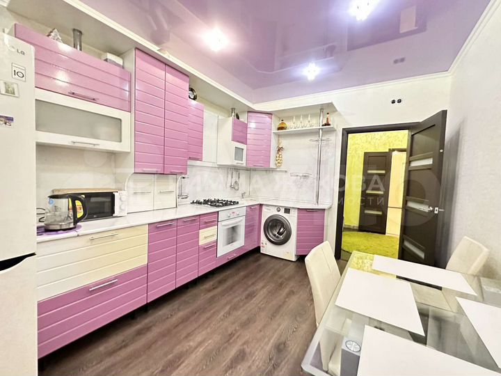 2-к. квартира, 64,8 м², 3/3 эт.