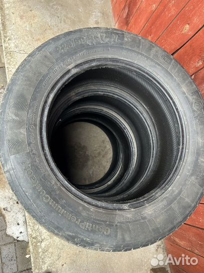 Continental ContiPremiumContact 5 225/60 R17 99
