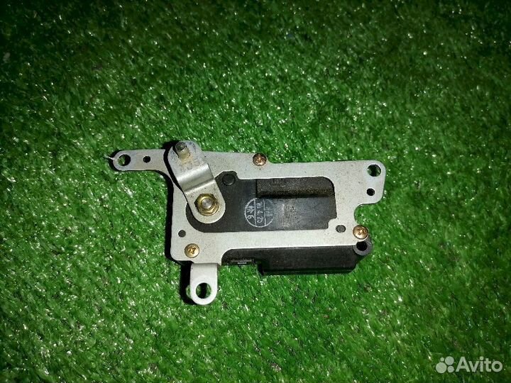 Сервопривод печки 063700-6510 Toyota Noah SR50