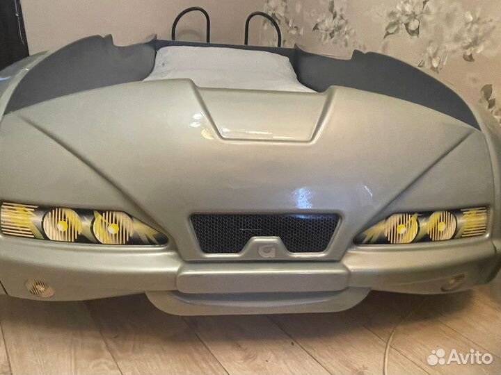 Детская кровать машина с матрасом