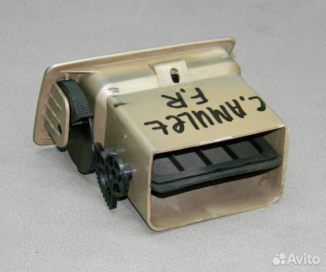 Дефлектор воздушный правый Chery Amulet