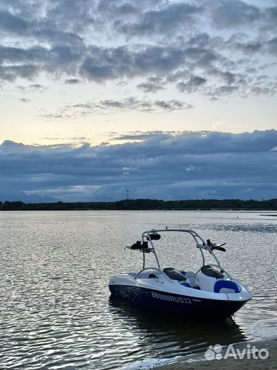 Катер Yamaha LS2000 (AR210)