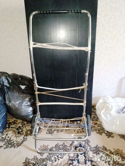 Тележка покупательская