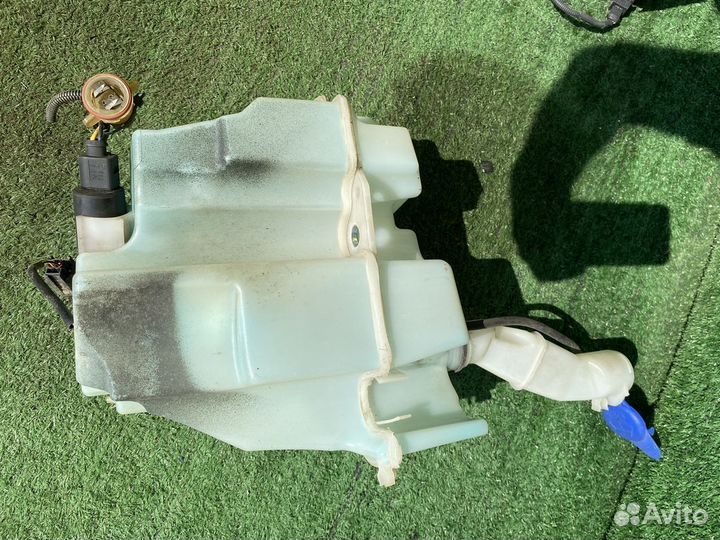 Бачок стеклоомывателя Volvo S60 RS