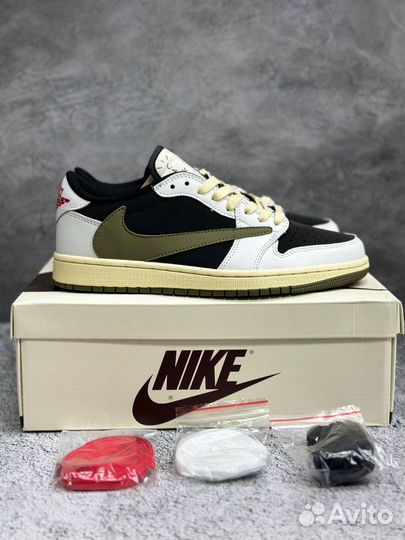 Кроссовки Nike Air Jordan 1 Low & Travis Scott