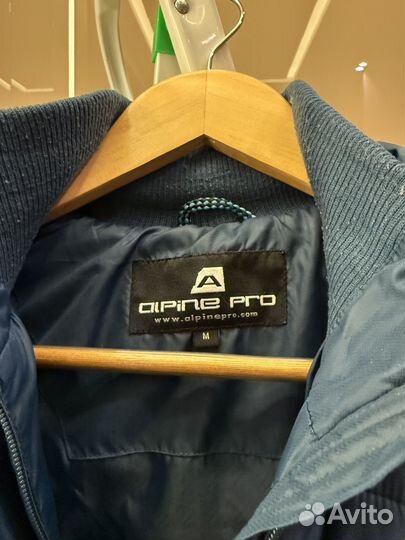 Куртка зимняя женская 44 Alpine pro