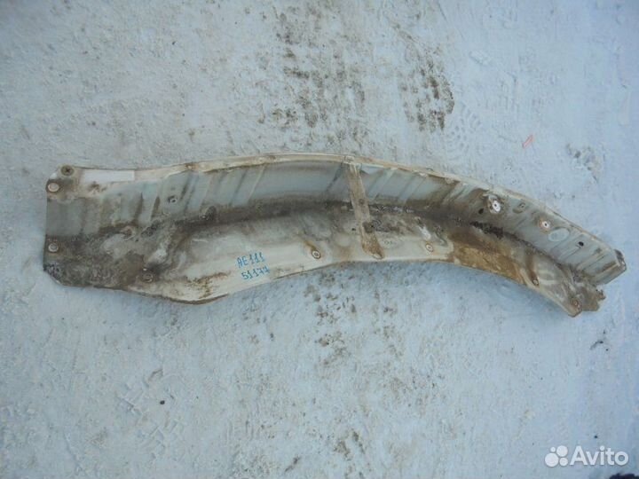 Планка под жабо Toyota Corolla Spacio AE111 4A-FE