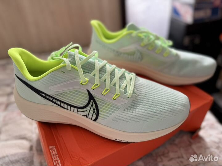 Беговые кроссовки nike AIR zoom pegasus 39 US15