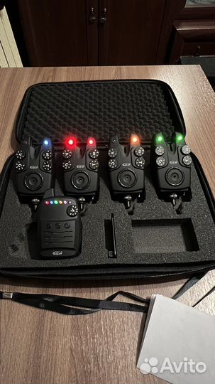 Набор электронных сигнализаторов поклевки 4+1