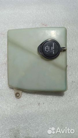 Бачок омывателя Toyota Chaser