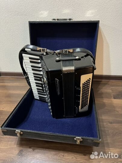 Аккордеон weltmeister serino