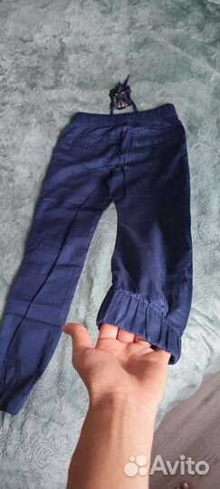 Брюки школьные новые 128