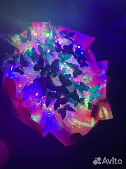 Букет бабочки