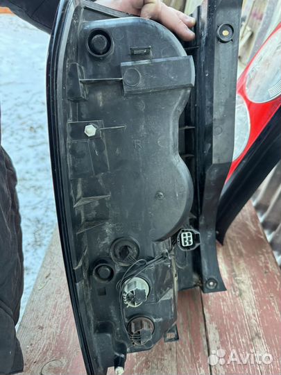 Задние фонари land rover discovery 4