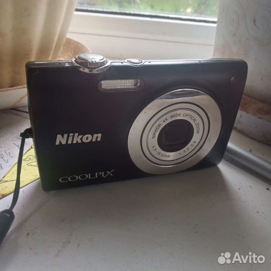 Компактный фотоаппарат Nikon s2500