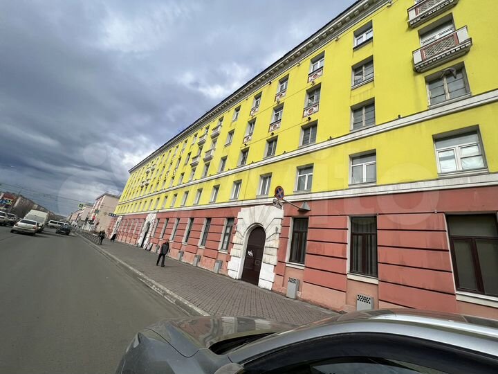 2-к. квартира, 59,8 м², 2/5 эт.