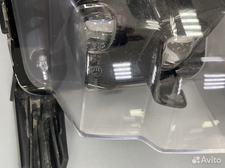 Фара противотуманная передняя правая Kia K5 2020