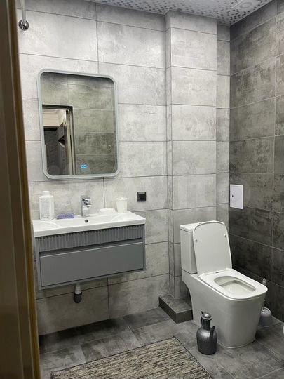 2-к. квартира, 74 м², 4/10 эт.