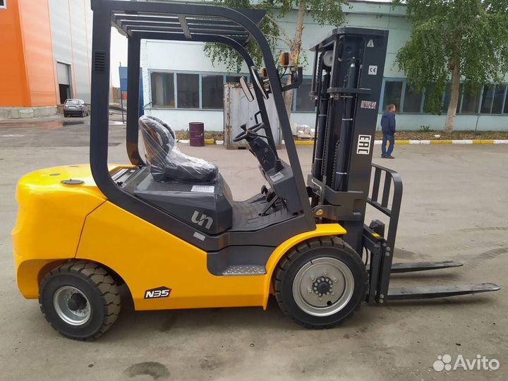 Вилочный погрузчик UN Forklifts FD35T, 2023