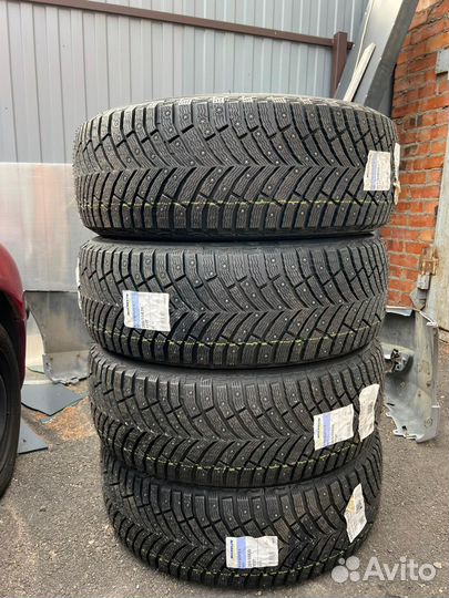 Michelin X-Ice North 4 SUV 265/55 R20 113T