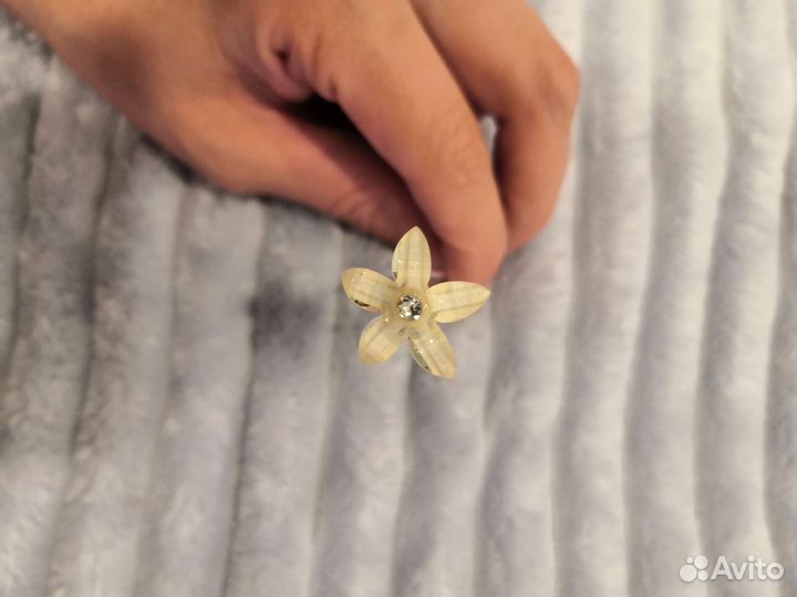 Шпильки для волос