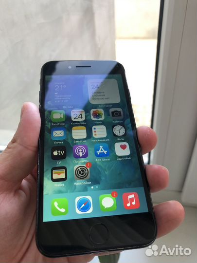 iPhone 7, 32 ГБ