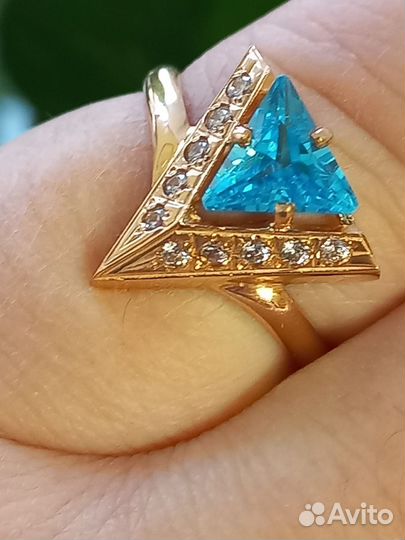 Золотое кольцо 585*