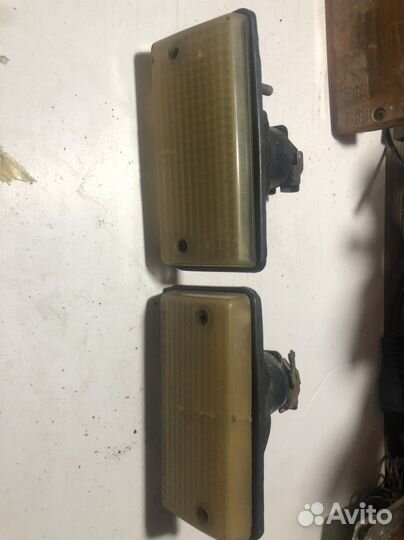 Фары на mitsubishi space wagon 1990