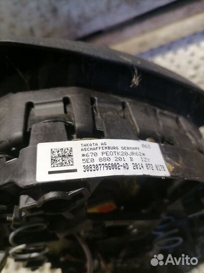 Подушка в руль Skoda Octavia III (A7)