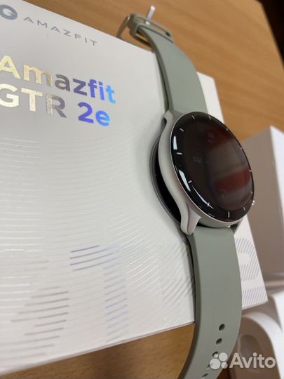 Смарт-часы Amazfit gtr2e