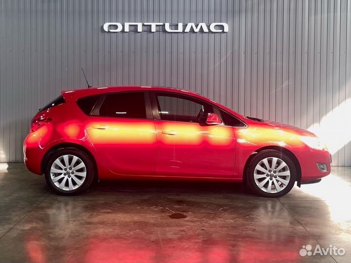 Opel Astra 1.4 AT, 2011, 195 115 км