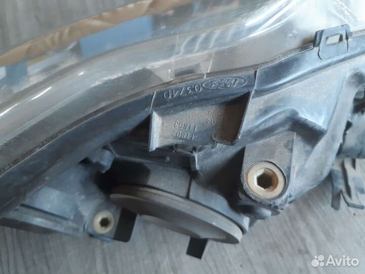 Фара передняя левая ford focus 2