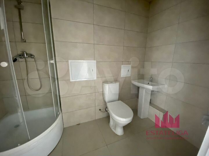 4-к. квартира, 120 м², 2/9 эт.