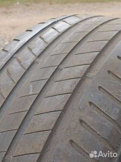 Bridgestone Alenza 001 245/50 R19 105W