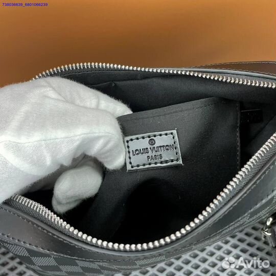 Сумка через плечо Louis Vuitton Trio Messenger (Ар