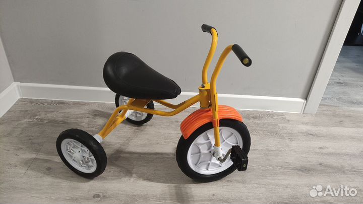 Трехколесный велосипед Зубренок