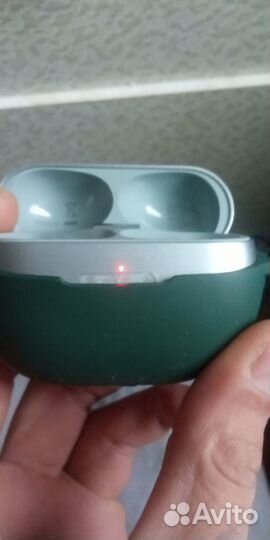 Наушников нет кейс зарядки