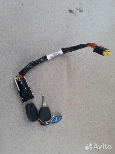 Замок зажигания renault sandero largus