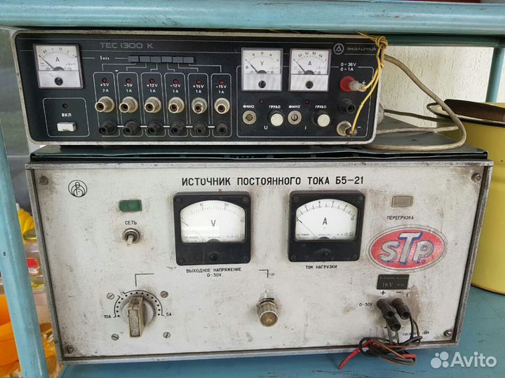 Стеллаж на колёсах