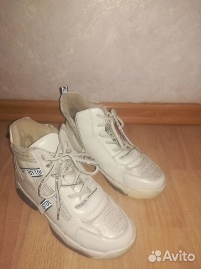 Ботинки для девочки