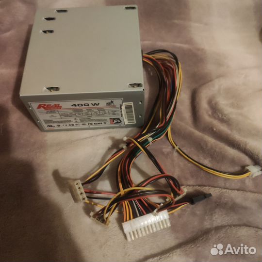 Материнская плата с процессором и памятью