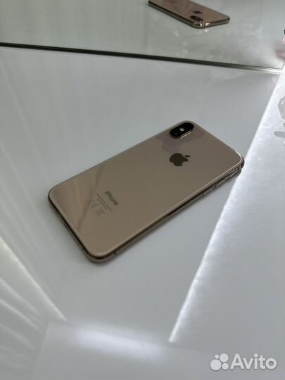 iPhone XS