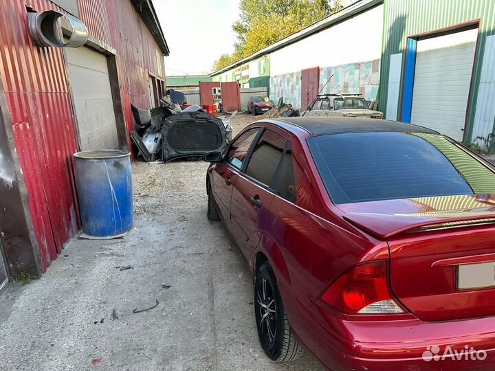 Ford Focus 2.0 AT, 2003, 200 000 км