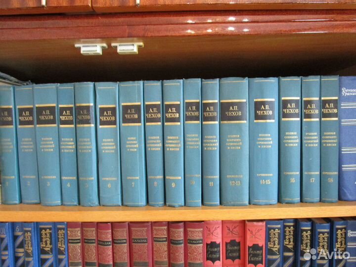 Собрания сочинений Достоевский, Чехов, Жуль Верн