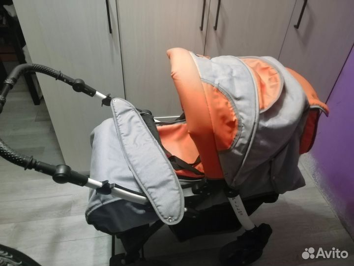 Детская коляска 2 в 1 бу