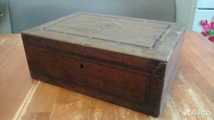Шкатулка старинная 19 века. Дерево