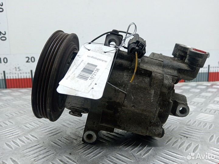 Компрессор кондиционера для Nissan Note 92600AX80B